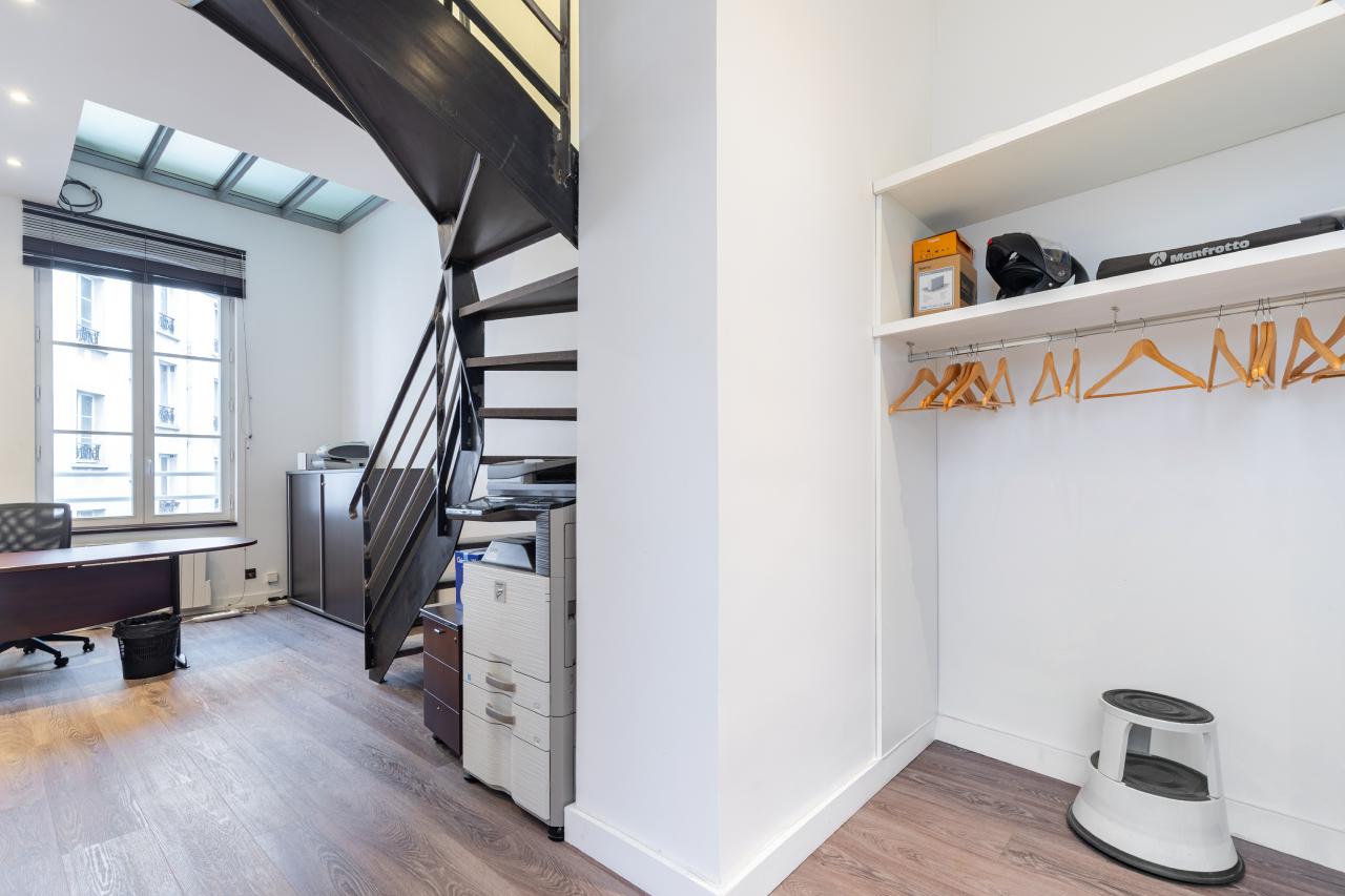 Bureau Paris 76m² Location bureau Paris OLBUR2531480 8